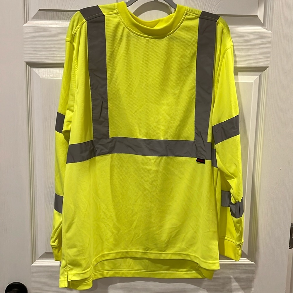 2 shirts Wolverine CAUTION LONG SLEEVE TEE